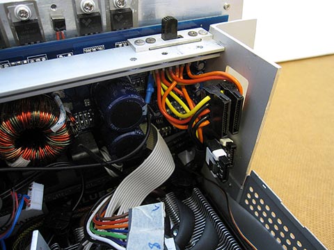 Вмонтированные жёсткие диски. Car-PC для Mercedes E Class, W 211, Audio 20.