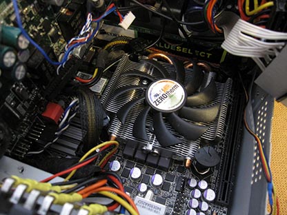 Zerotherm ATOM 30H Multi CPU Cooler, Car-PC for Mercedes E Class, W 211