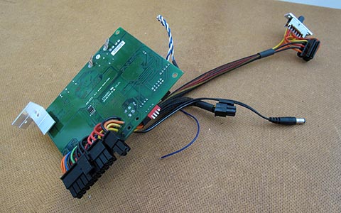 Блок питания. Car-PC для Mercedes E Class, W 211, Audio 20.