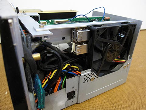 USB-hub. Car-PC для Mercedes E Class, W 211, Audio 20.