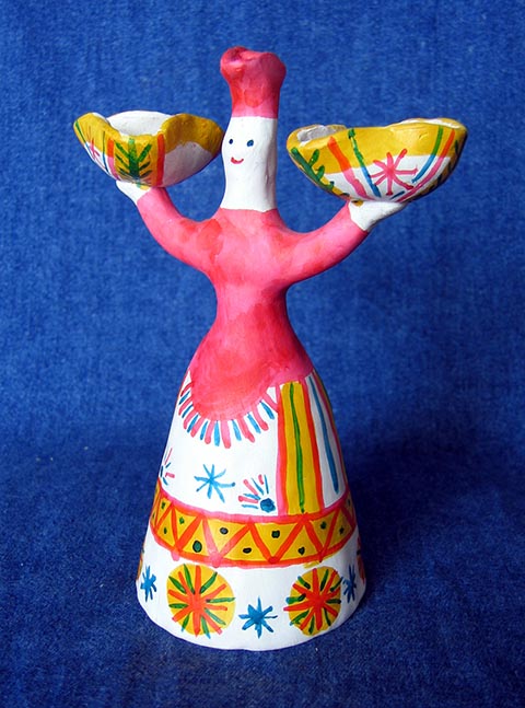 «Барыня-подсвечник». Филимоновская игрушка. 2000 г. Сделана на уроках прикладной композиции в детской художественной школе г. Новомосковска (Россия).