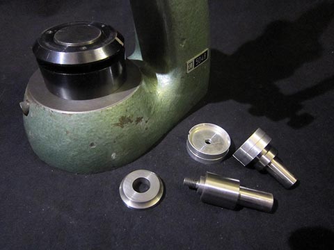 Press Jaggi, Perrin & Cie Machines, Bienne. Я изготовил переходники для стандартных прессовальных штемпелей.