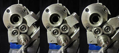 Threading attachment, three positions of coupling